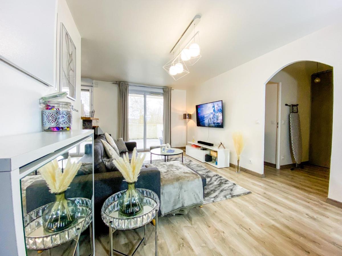 Apartamento The Grey House - Parking - Piscine - Rer A 6 Min Bussy-Saint-Georges Exterior foto